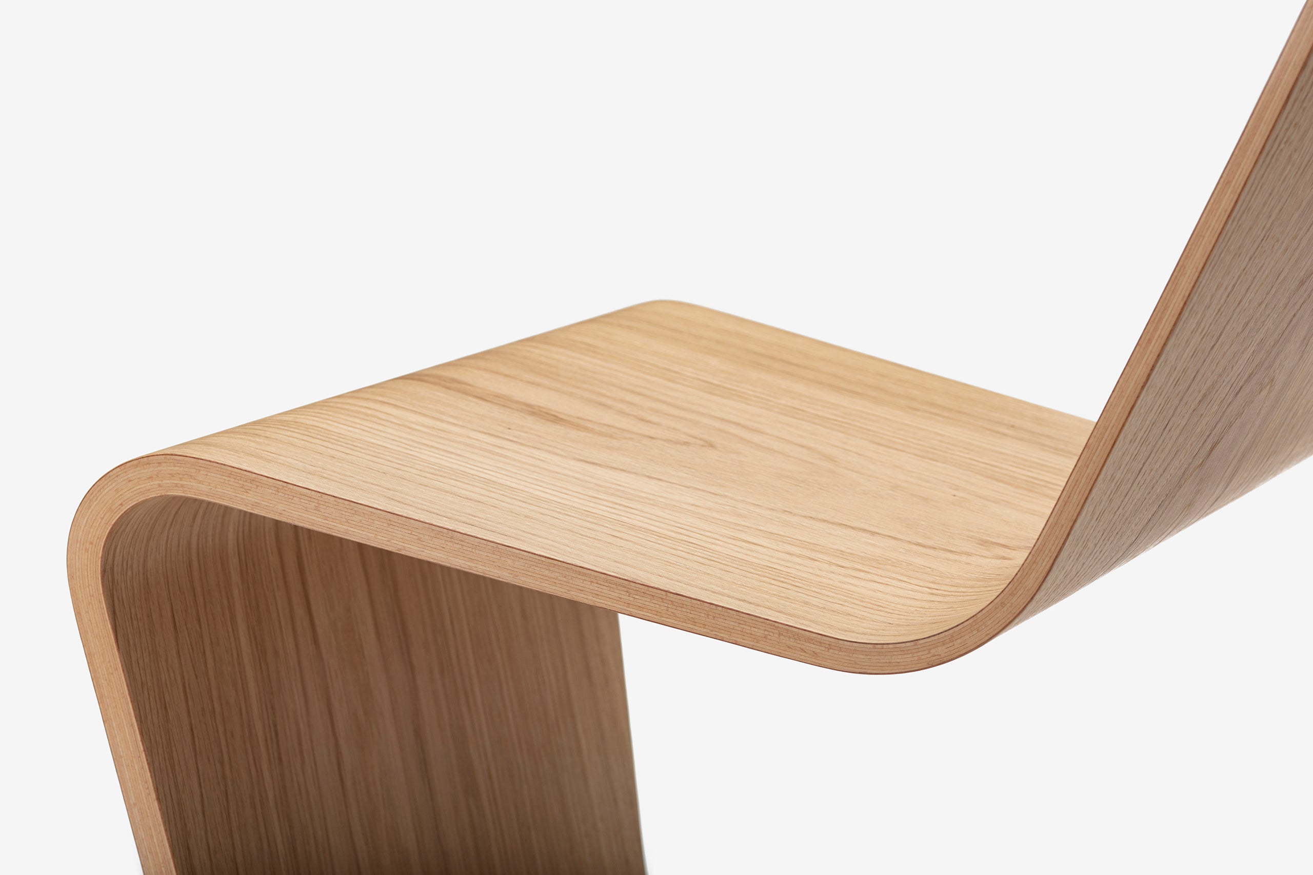Iso–lounge Chair
